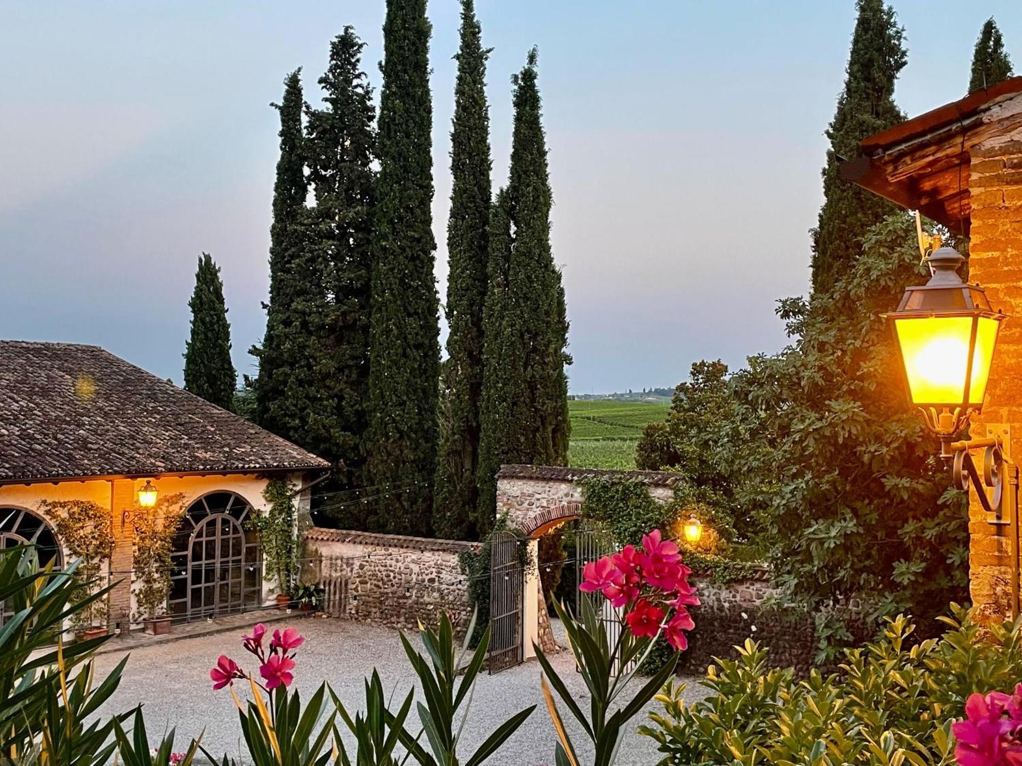 Agriturismo Antica Dimora Del Turco Sona Luaran gambar
