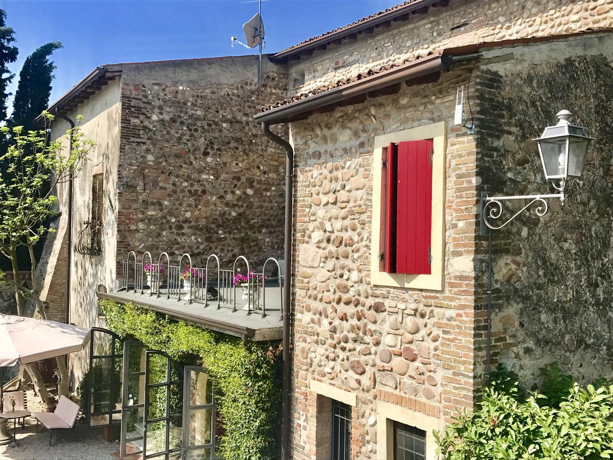 Agriturismo Antica Dimora Del Turco Sona Luaran gambar